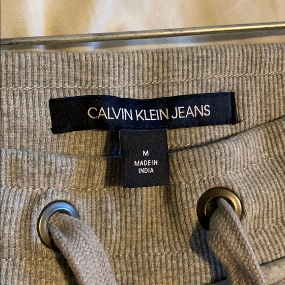 Calvin Klein Jeans Sweatpants - Picture 5 of 6